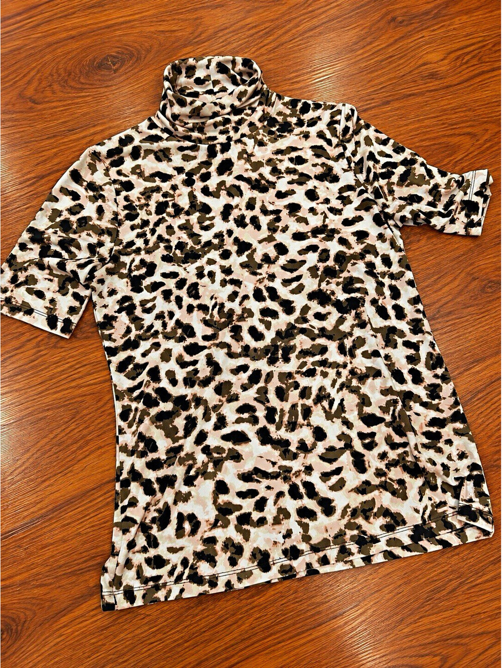 Leopard Print Turtleneck Top 3/4 Sleeve Pullover Size Small -Y2K